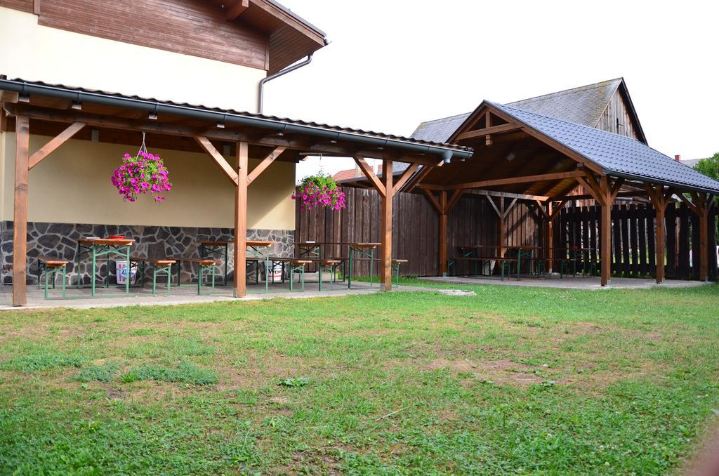 Liptovska Izba Apartamento Liptovská Kokava Exterior foto